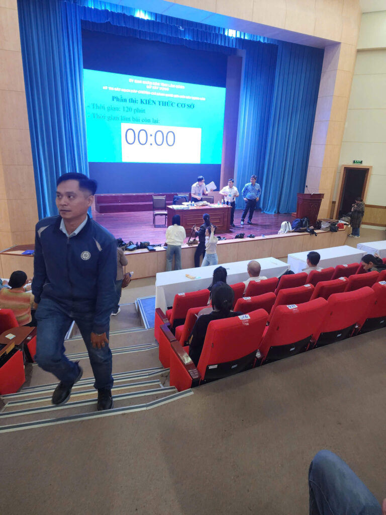 Toàn cảnh phòng thi chứng chỉ hành nghề môi giới bất động sản phần kiến thức cơ sở