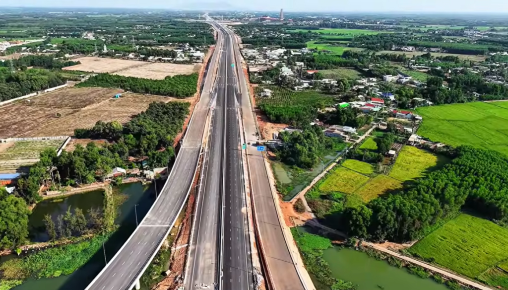 nut giao cao toc Bien hoa vung tau 2